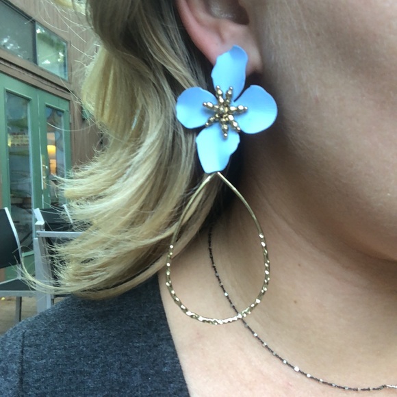 Blue Flower Power Hoop Earrings! - Picture 4 of 4
